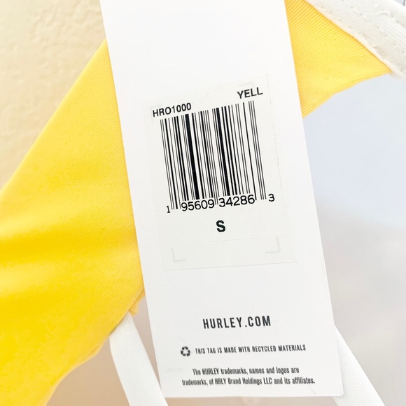 HOST PICK Hurley Logo One-Piece Swimsuit - Picture 10 of 10